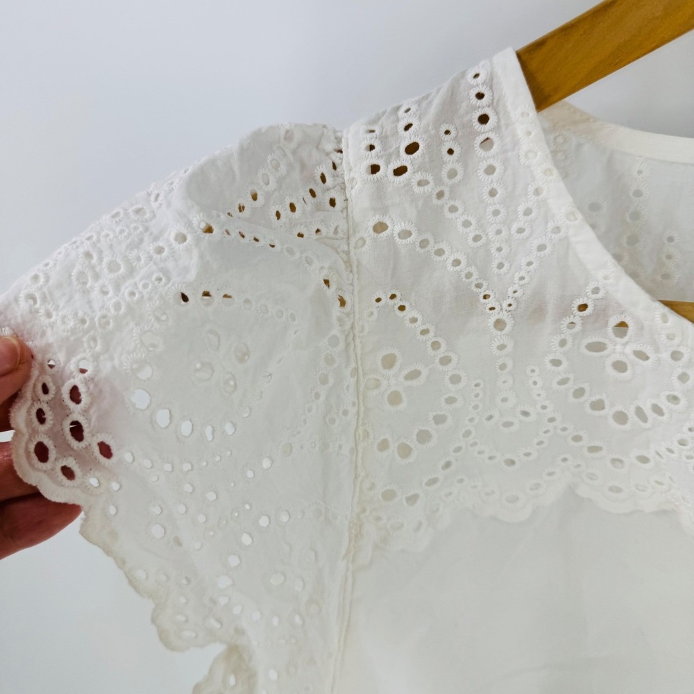 Nine West Eyelet Lace Blouse Flutter Sleeve Split Neck Cotton White Size M - Picture 4 of 7